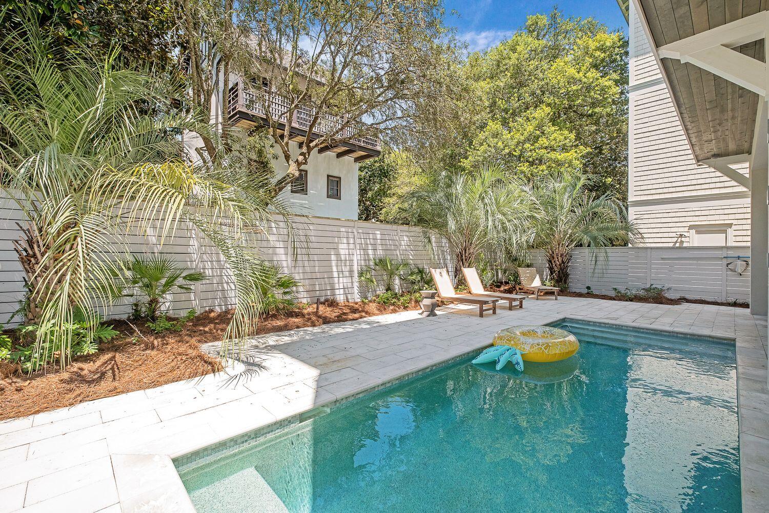 SEAGROVE 1ST ADDN - Residential