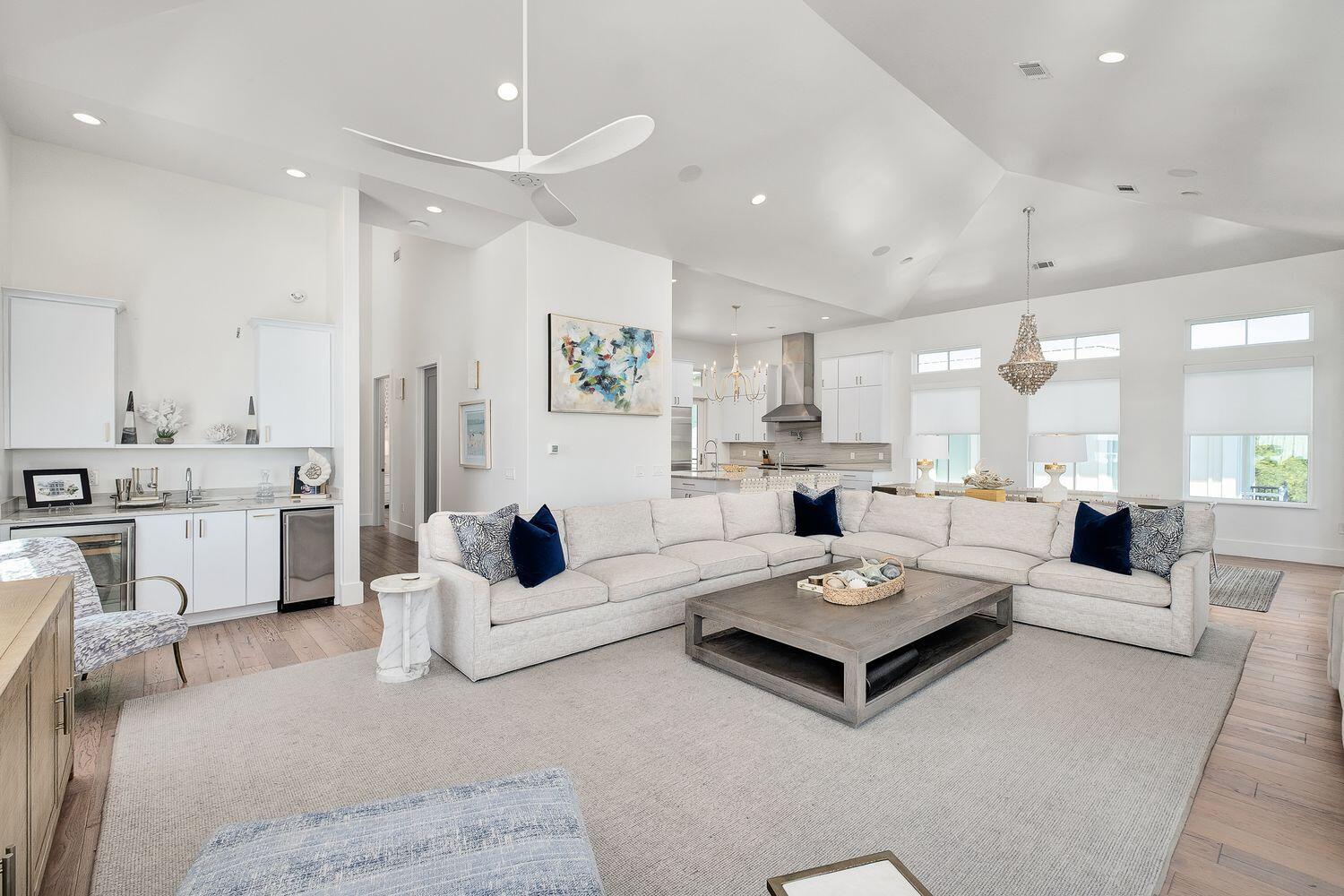 SEAGROVE 1ST ADDN - Residential