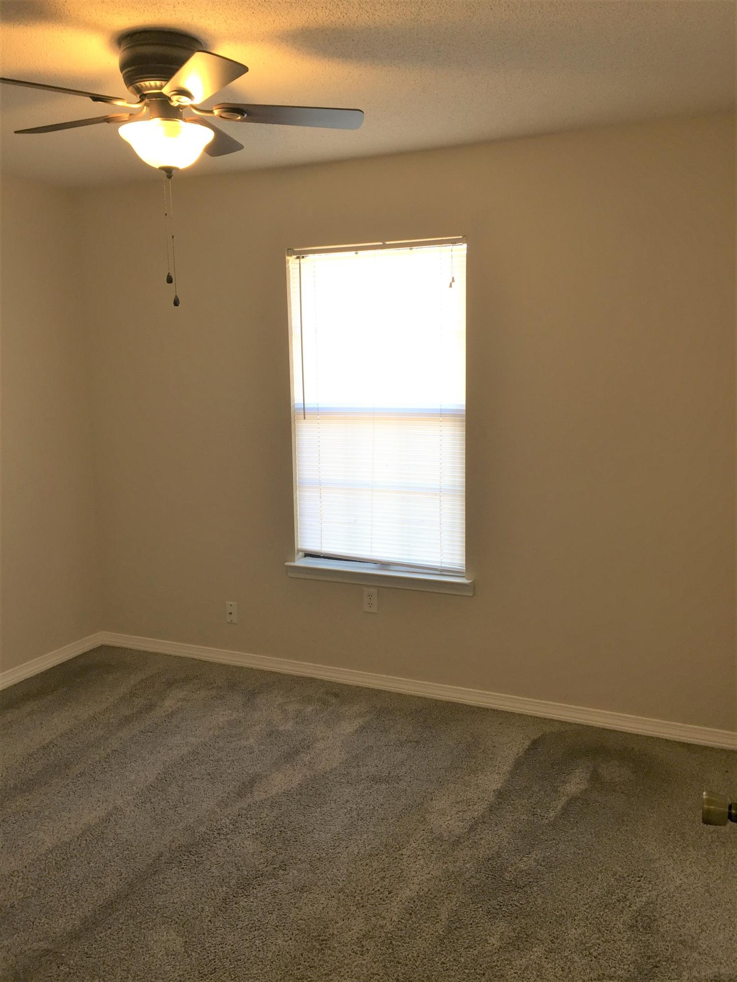 COUNTRYVIEW EST 3RD ADD - Residential Lease