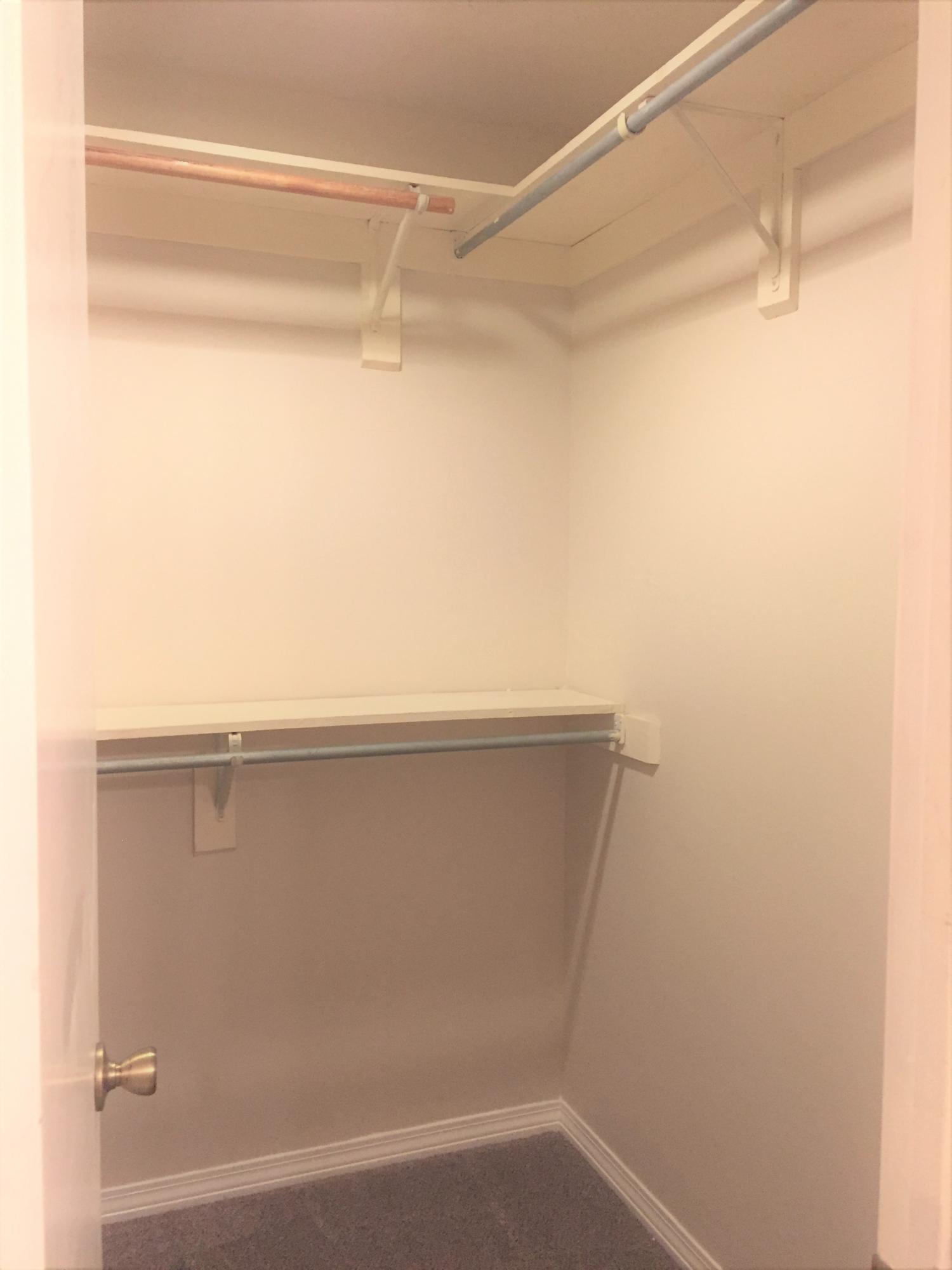 COUNTRYVIEW EST 3RD ADD - Residential Lease