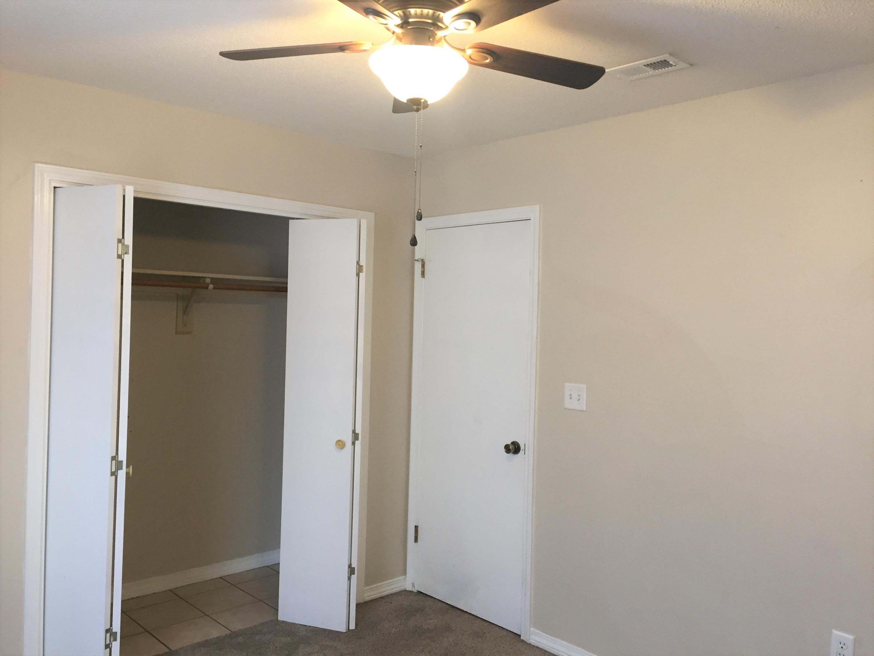 COUNTRYVIEW EST 3RD ADD - Residential Lease