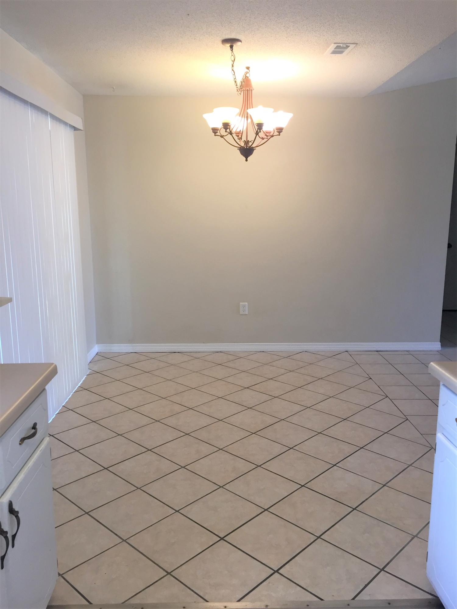 COUNTRYVIEW EST 3RD ADD - Residential Lease