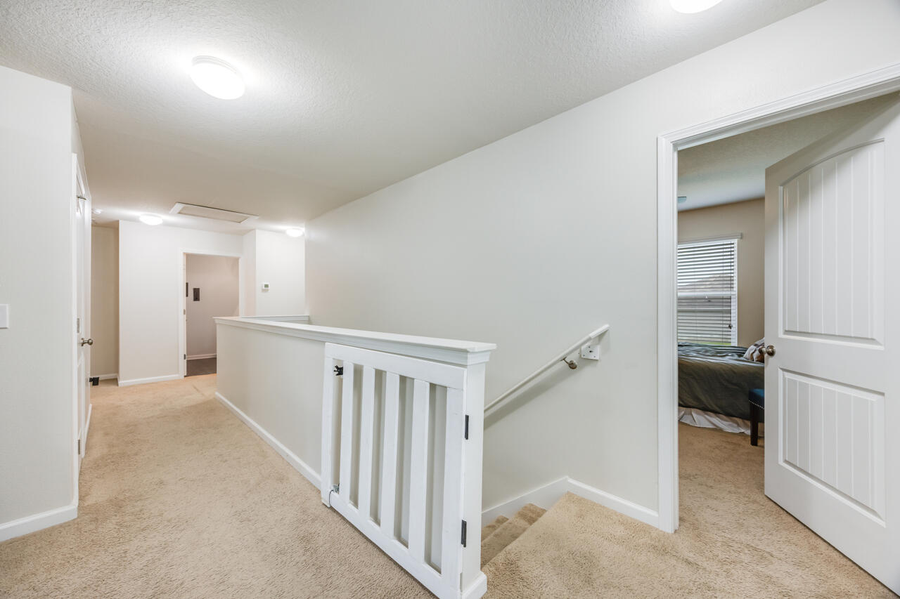 PARTRIDGE HILLS - Residential