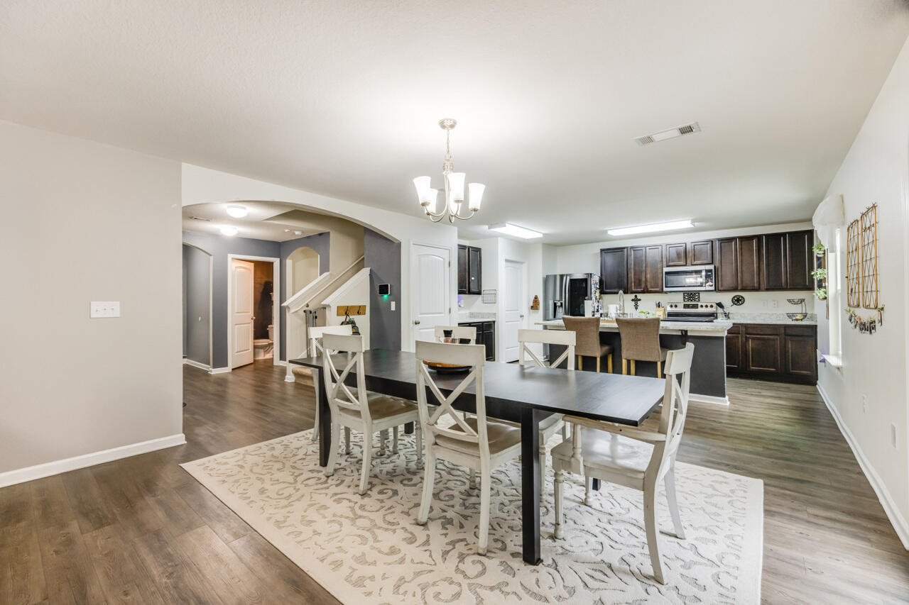 PARTRIDGE HILLS - Residential