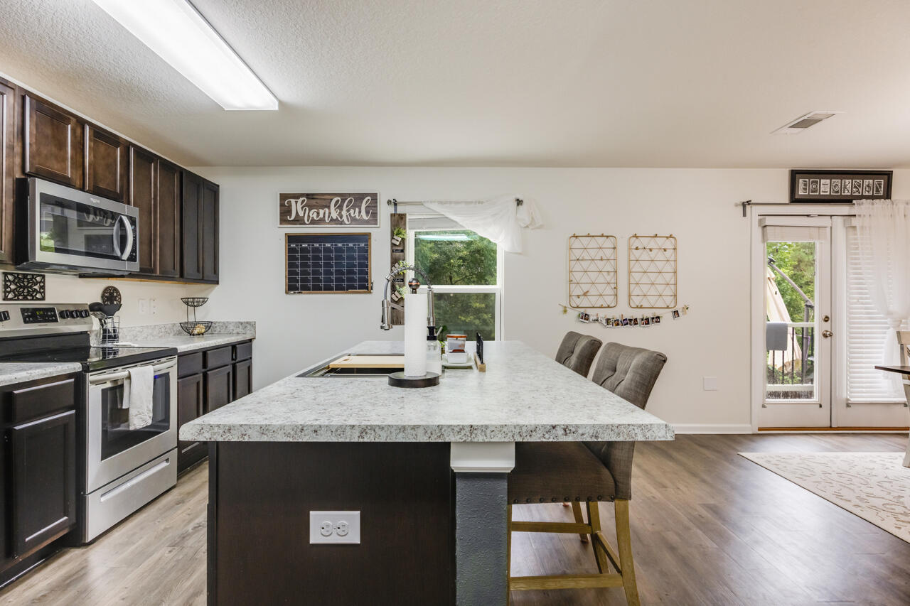 PARTRIDGE HILLS - Residential