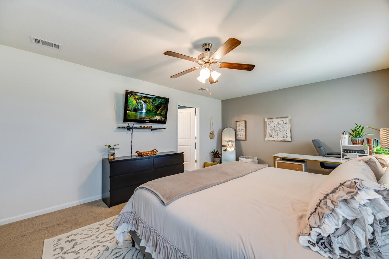 PARTRIDGE HILLS - Residential