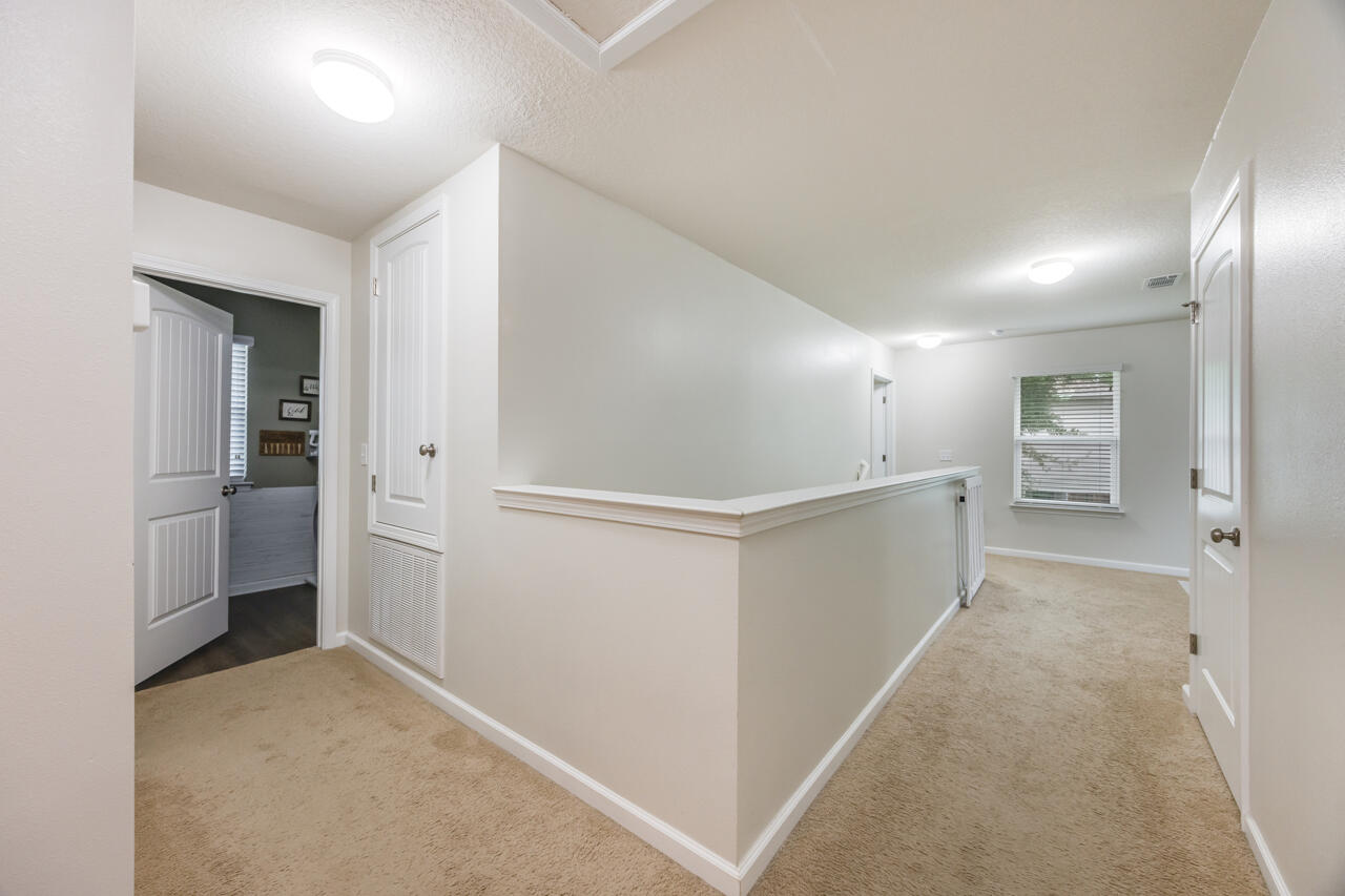 PARTRIDGE HILLS - Residential