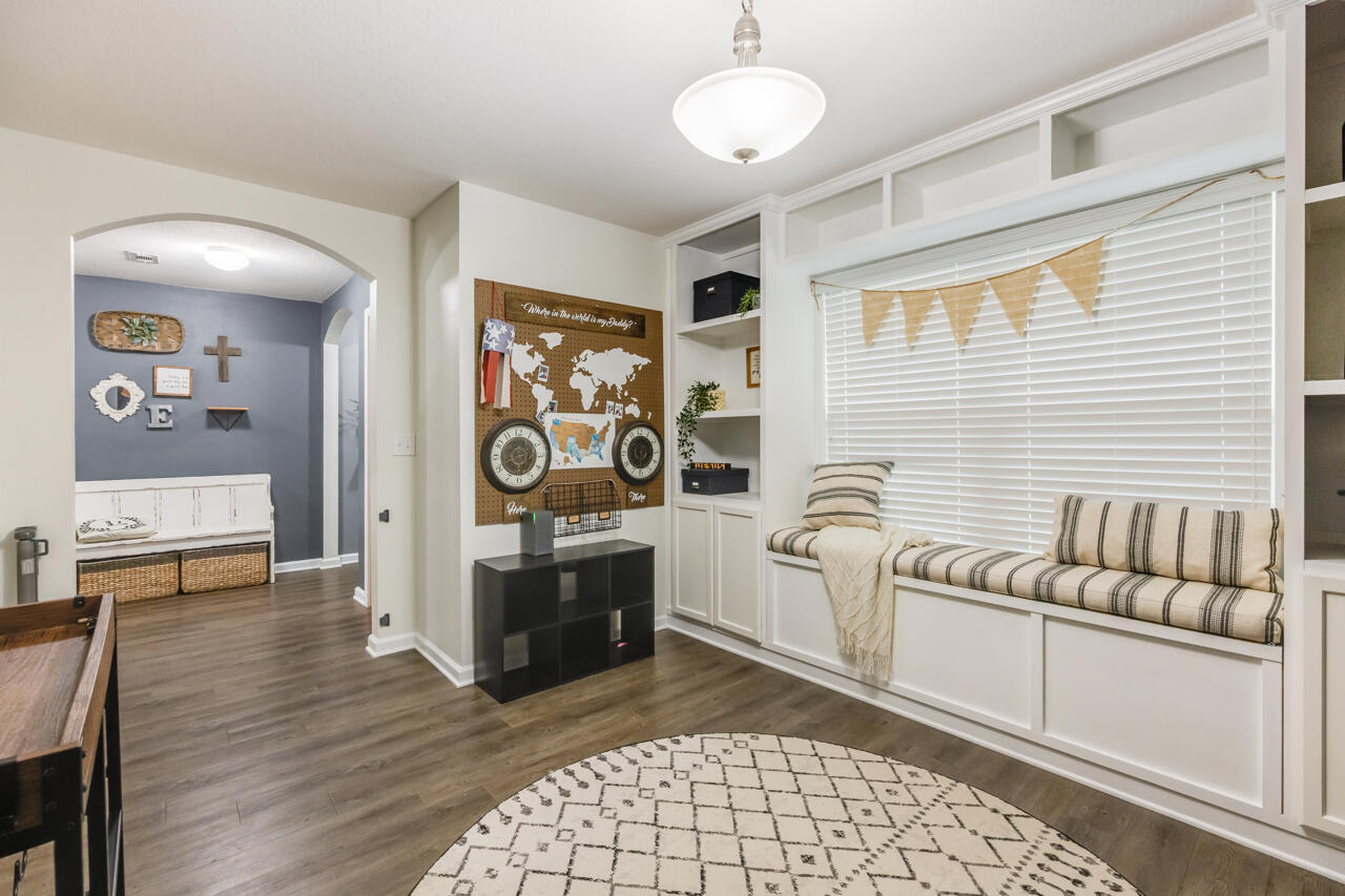 PARTRIDGE HILLS - Residential