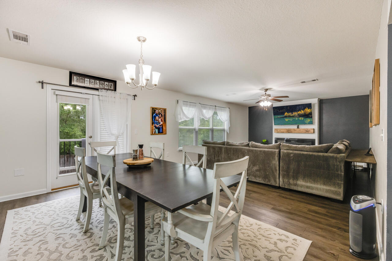 PARTRIDGE HILLS - Residential