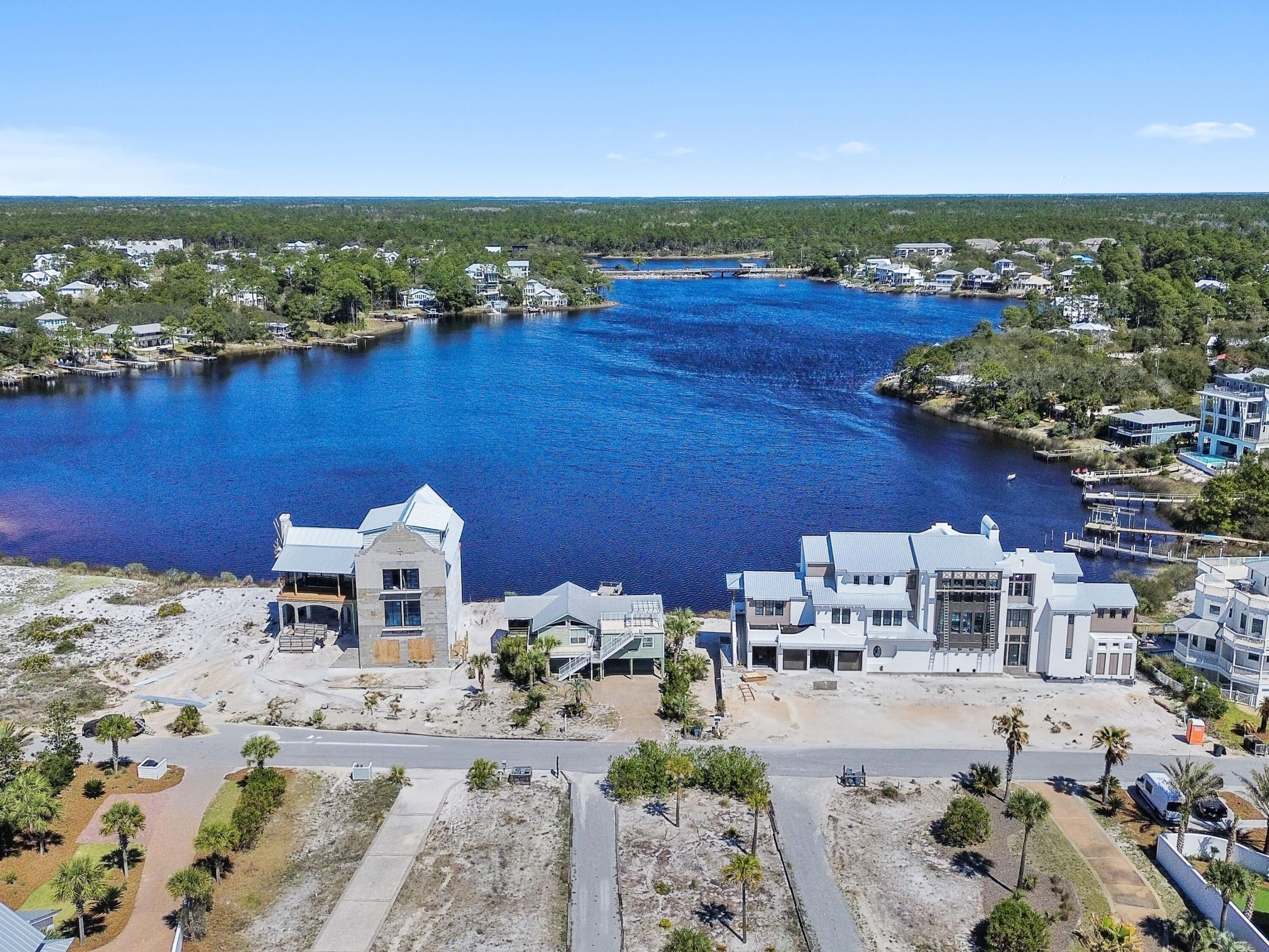 EASTERN LAKE S/D - Residential