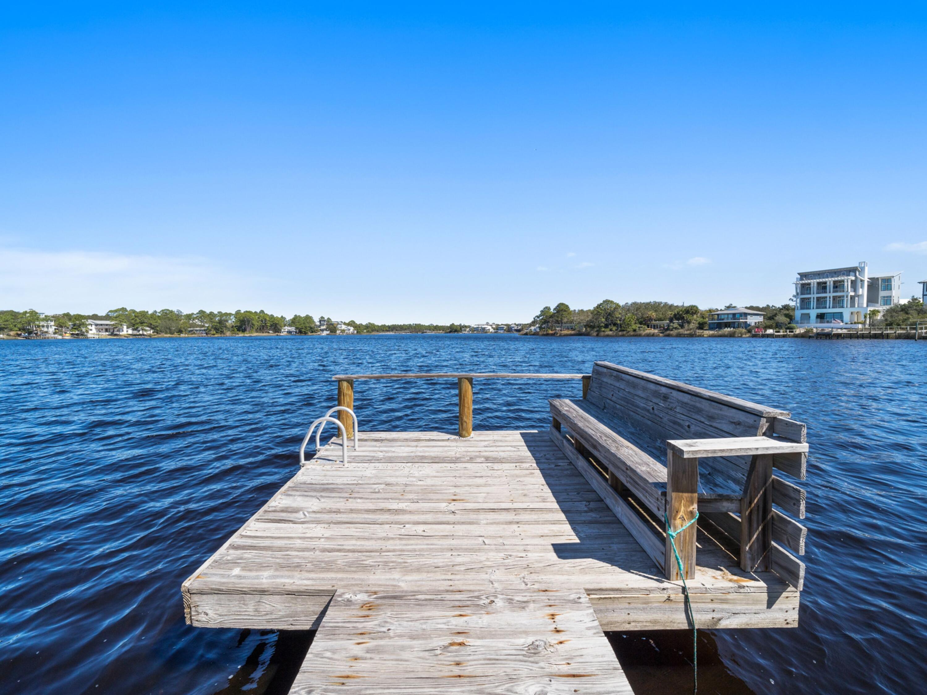 EASTERN LAKE S/D - Residential