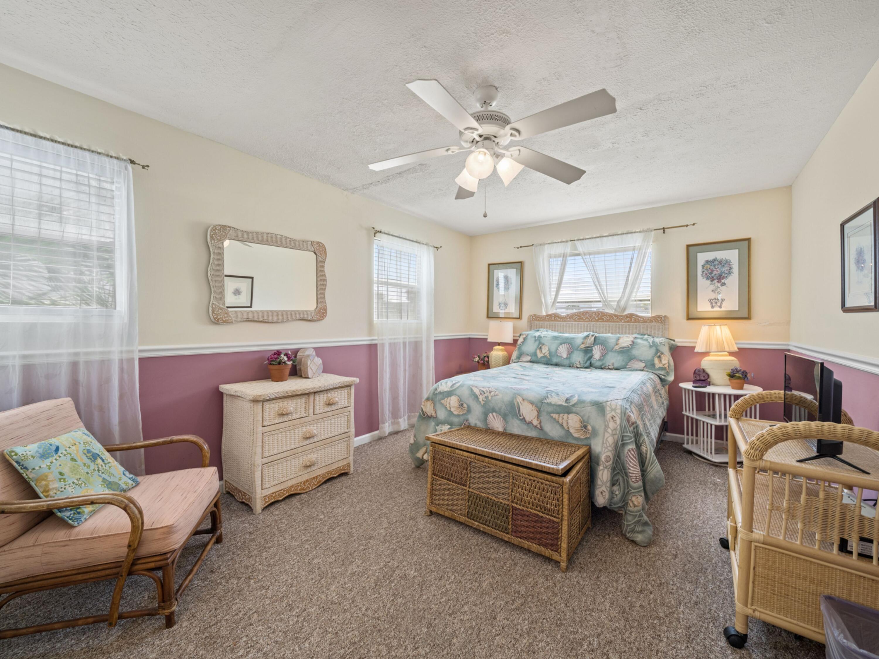EASTERN LAKE S/D - Residential