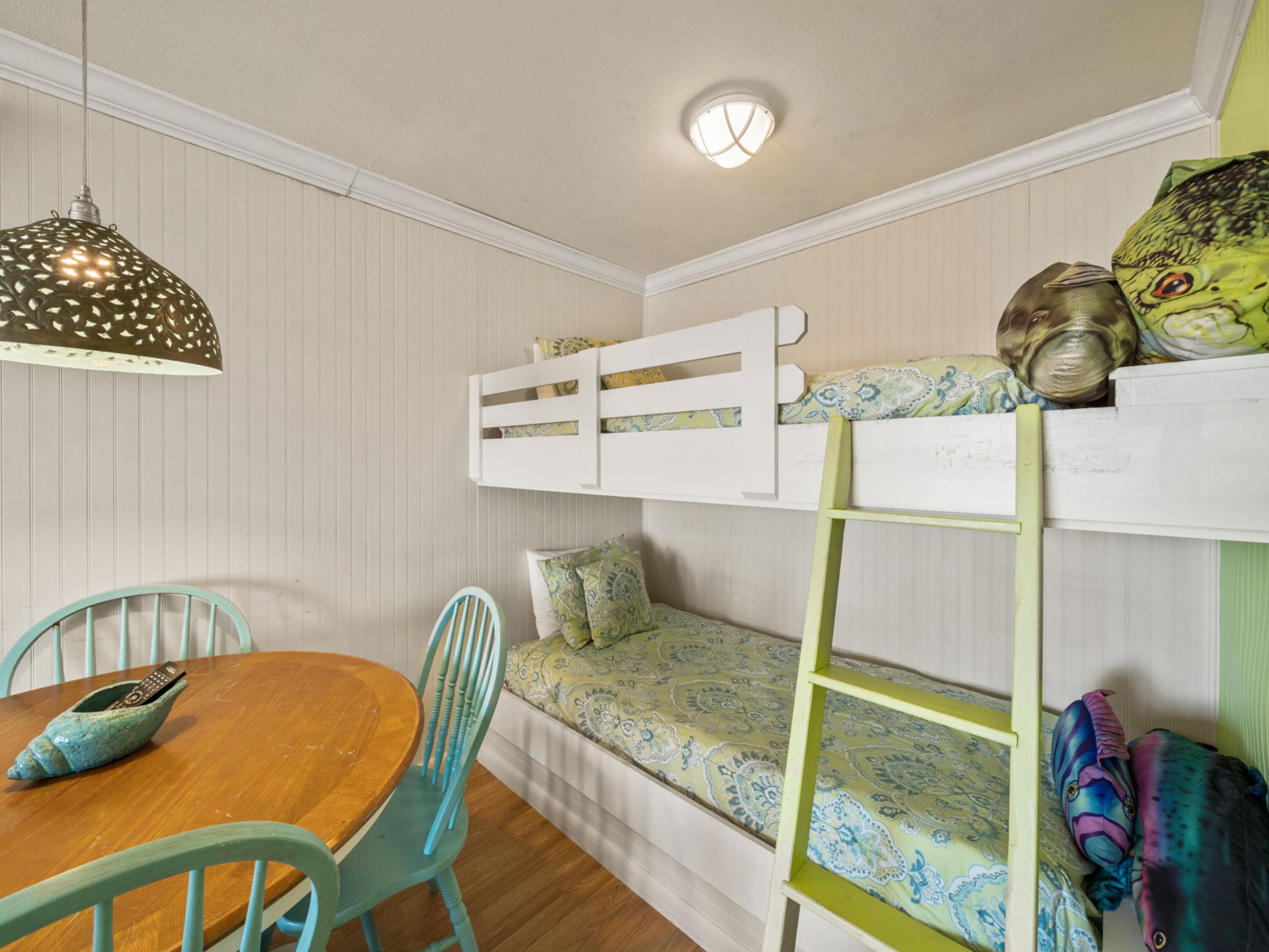 EASTERN LAKE S/D - Residential