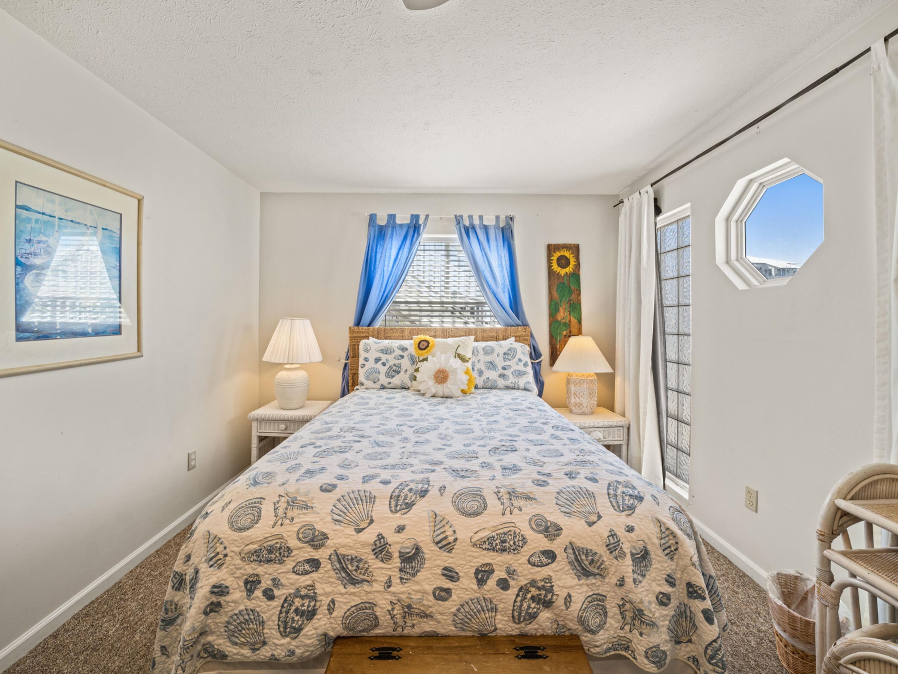 EASTERN LAKE S/D - Residential