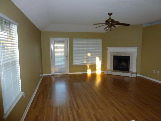 HAMPTON RIDGE ESTATES - Residential Lease