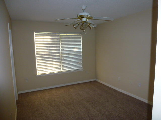 HAMPTON RIDGE ESTATES - Residential Lease