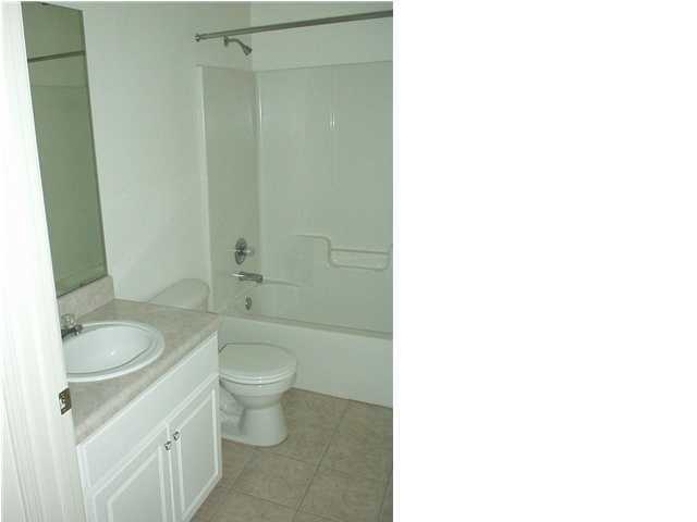 HAMPTON RIDGE ESTATES - Residential Lease