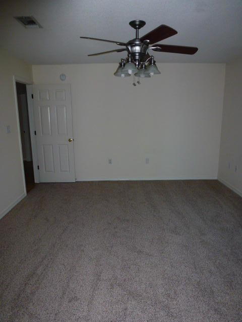 HAMPTON RIDGE ESTATES - Residential Lease