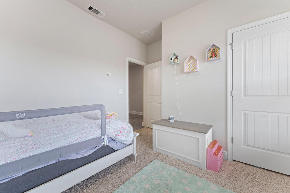 Redstone Commons - Residential