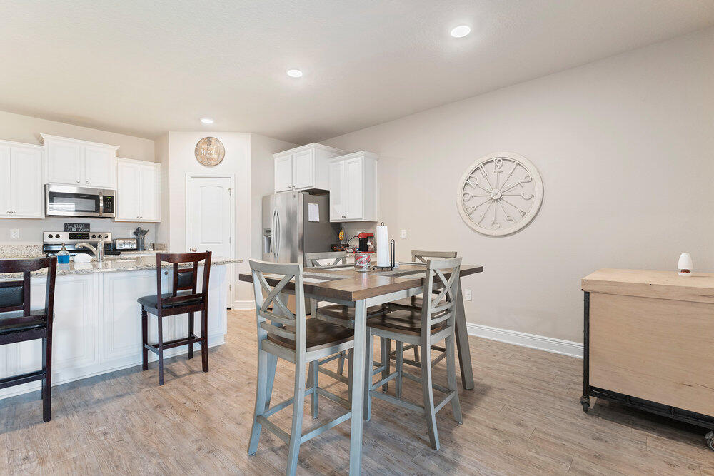 Redstone Commons - Residential