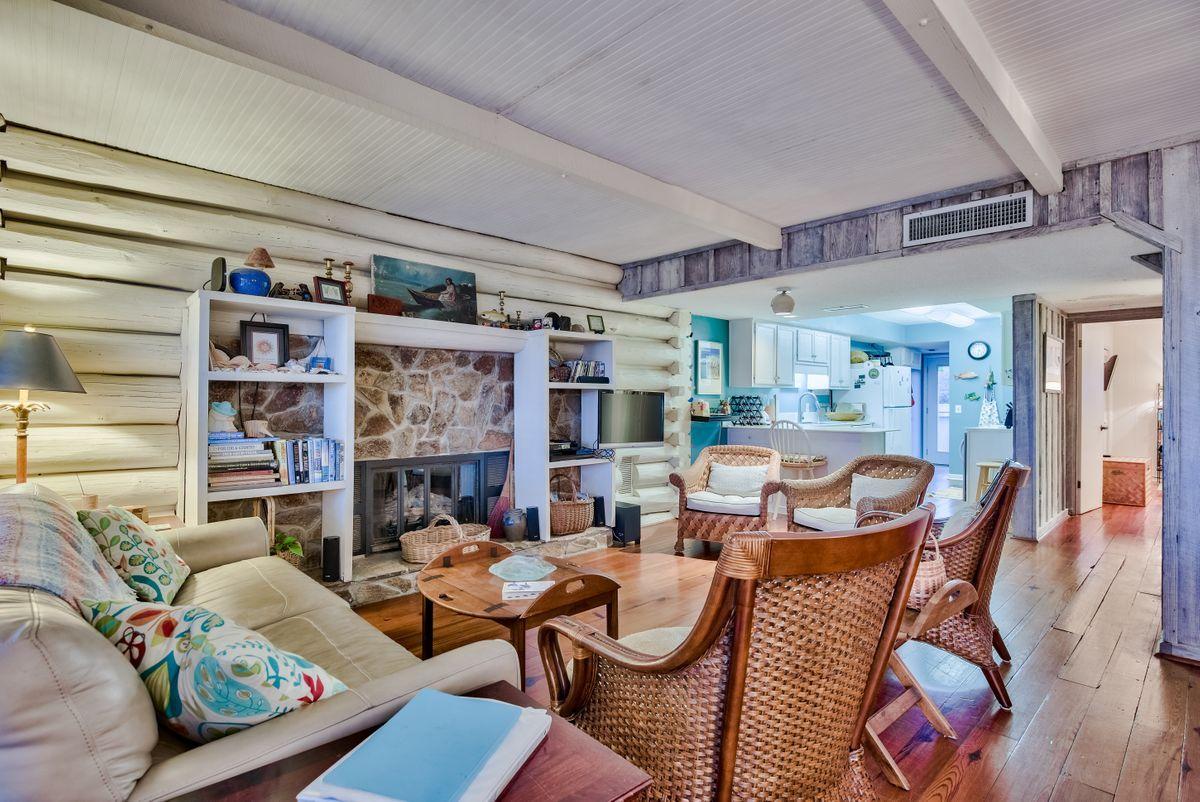 BLUE MOUNTAIN BEACH - Residential