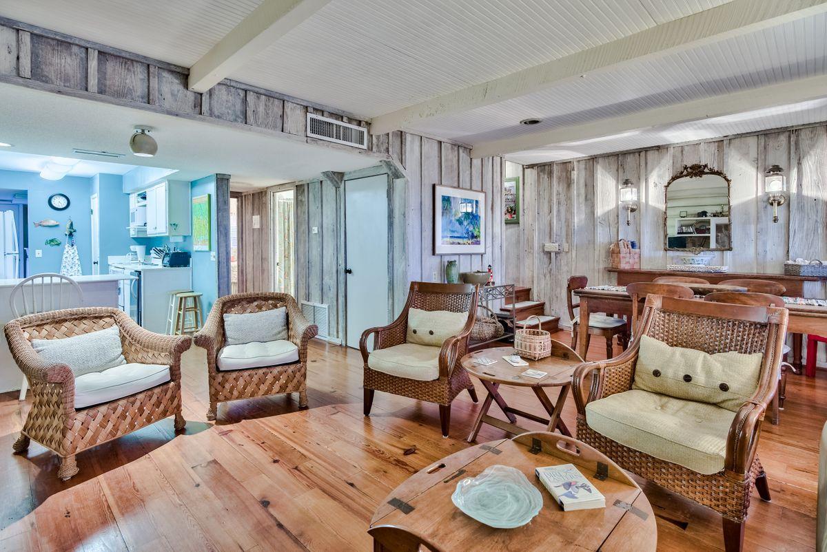 BLUE MOUNTAIN BEACH - Residential