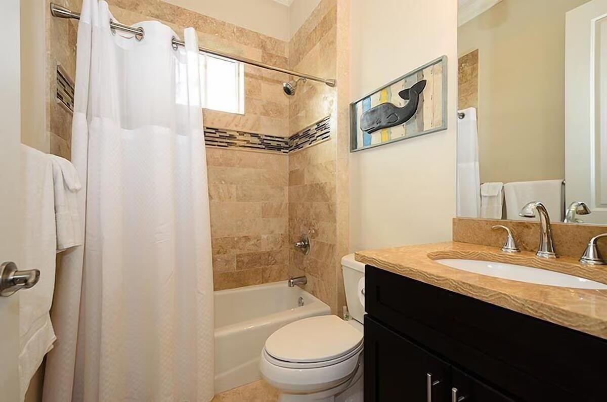 LAKESIDE AT BLUE MOUNTAIN BEACH - Residential