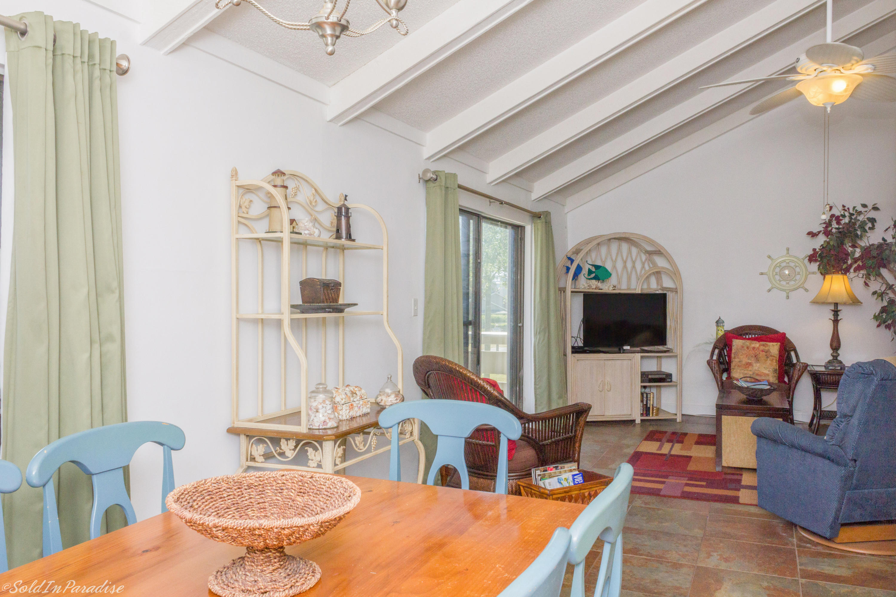 Seascape Condo Garden Villas - Residential