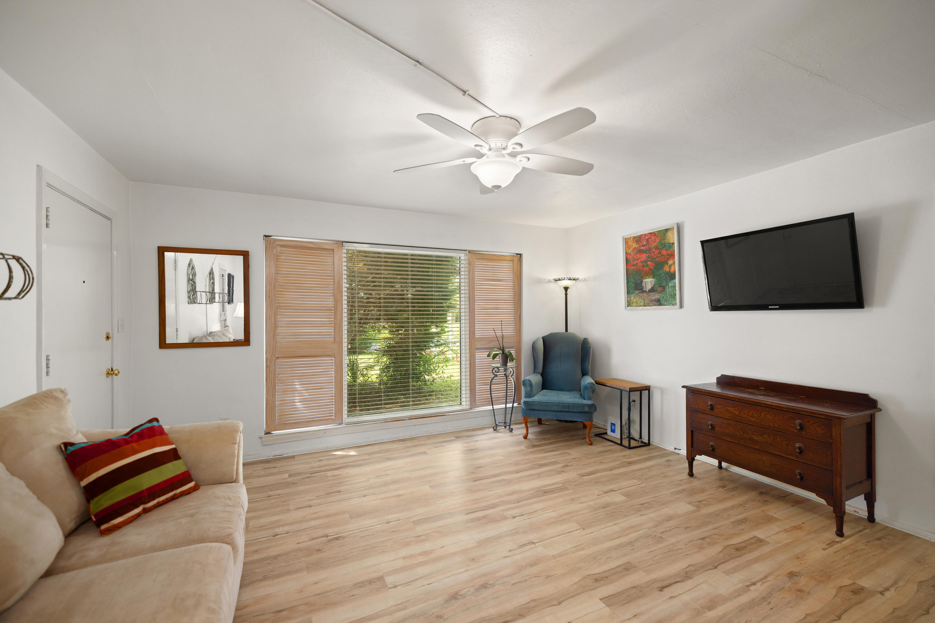 8th Add Elliott Pt - Residential