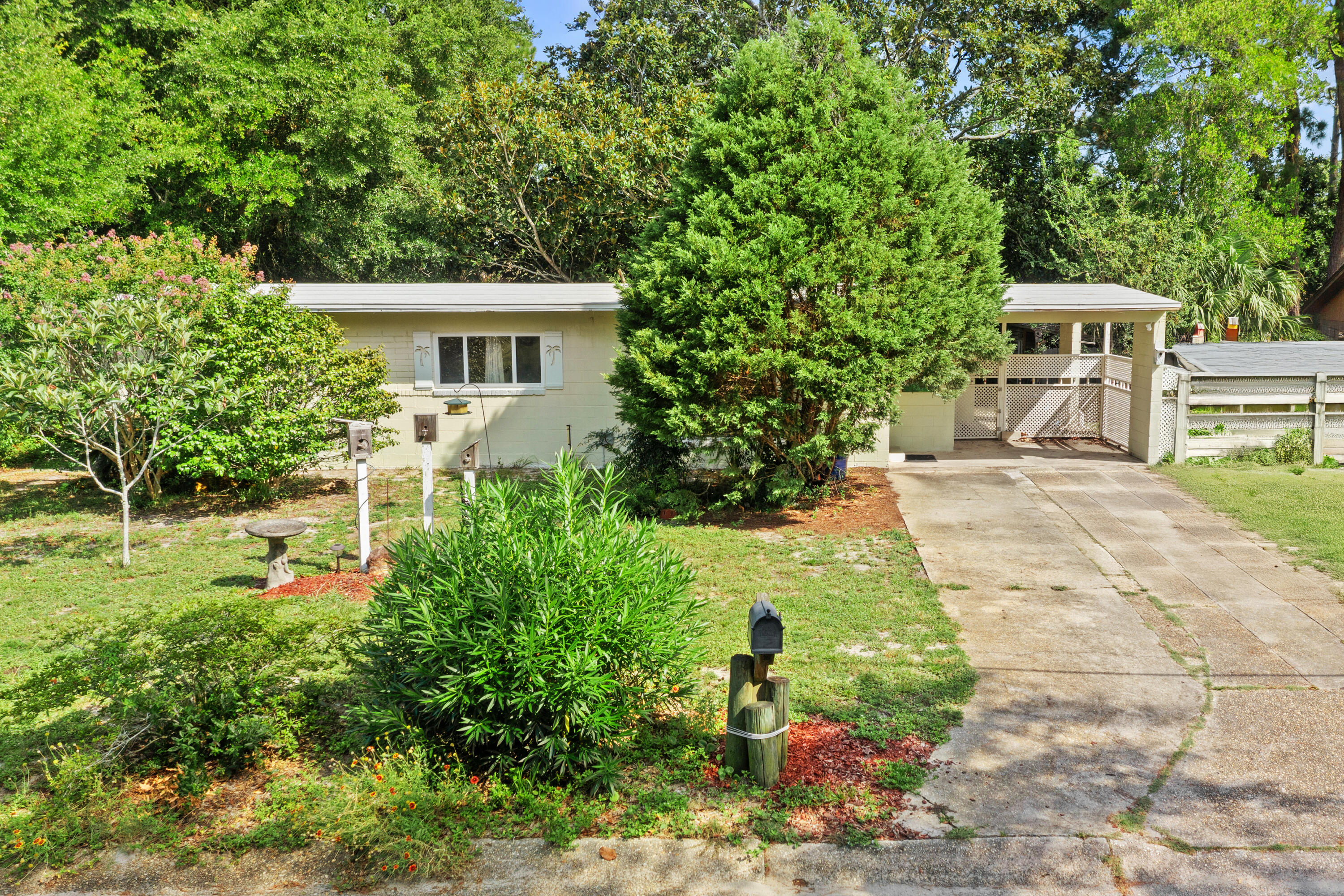 8th Add Elliott Pt - Residential