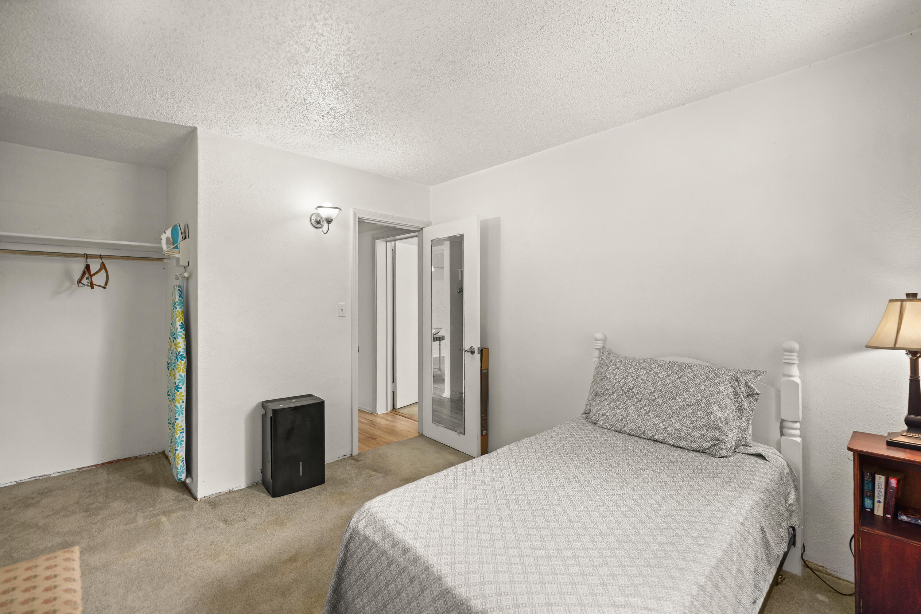 8th Add Elliott Pt - Residential