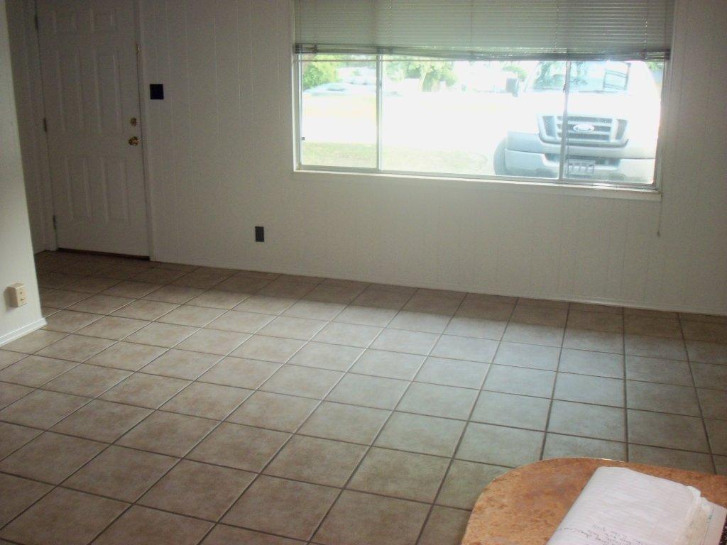 FLOROSA DEL MAR - Residential Lease