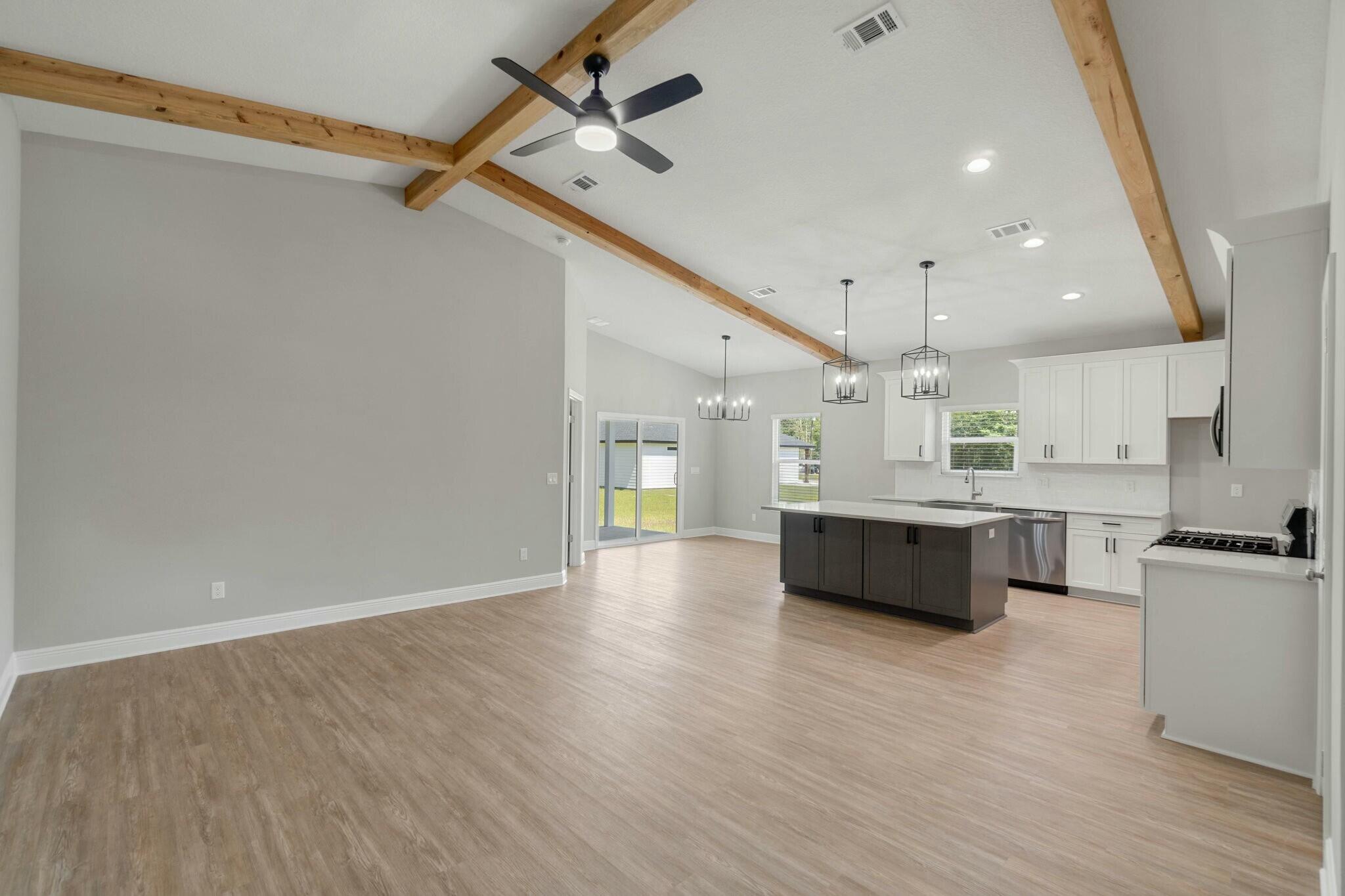 NAVARRE S/D 2ND ADDN - Residential