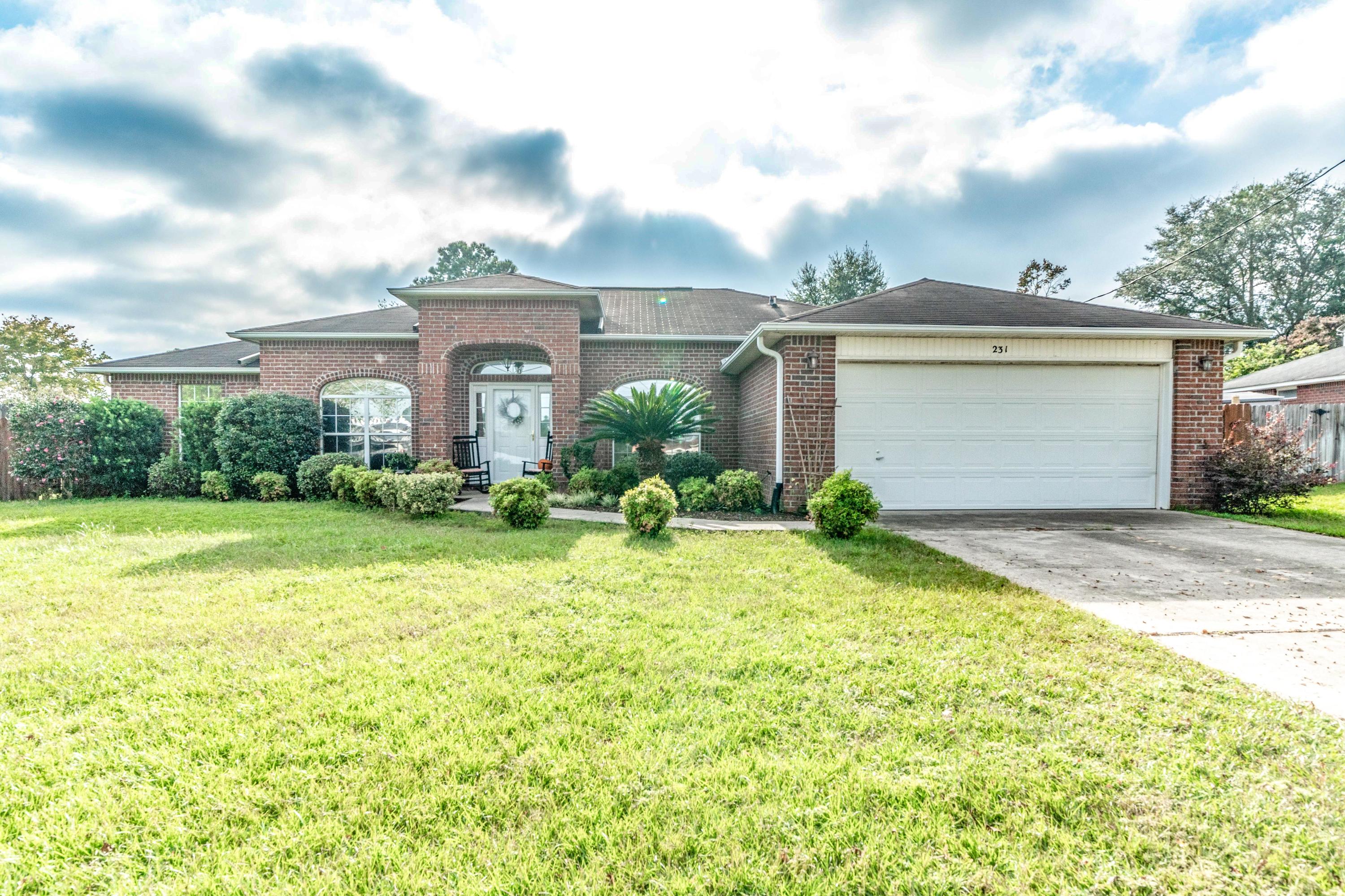 COUNTRYVIEW ESTATES 10TH ADDN - Residential