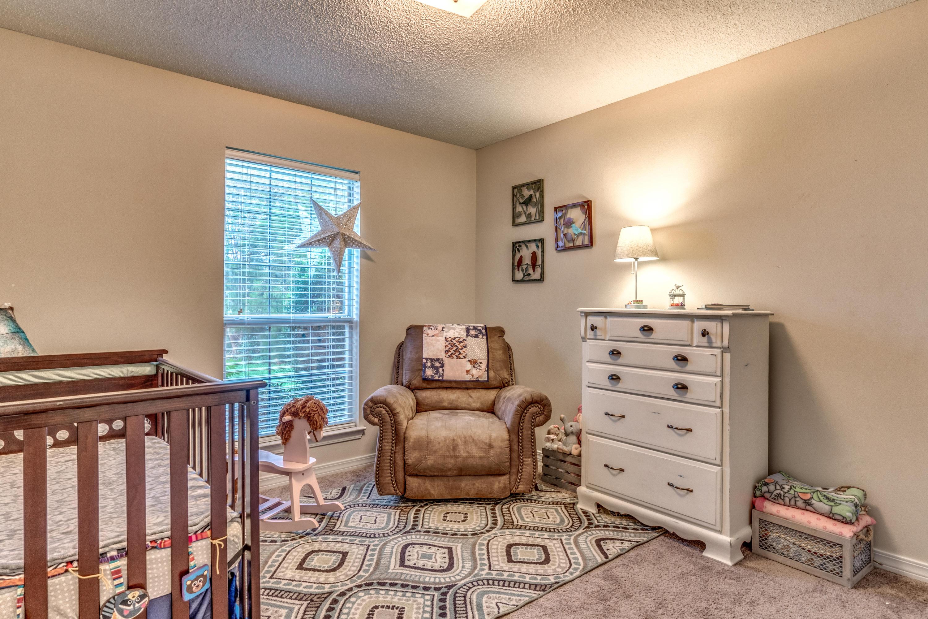 COUNTRYVIEW ESTATES 10TH ADDN - Residential