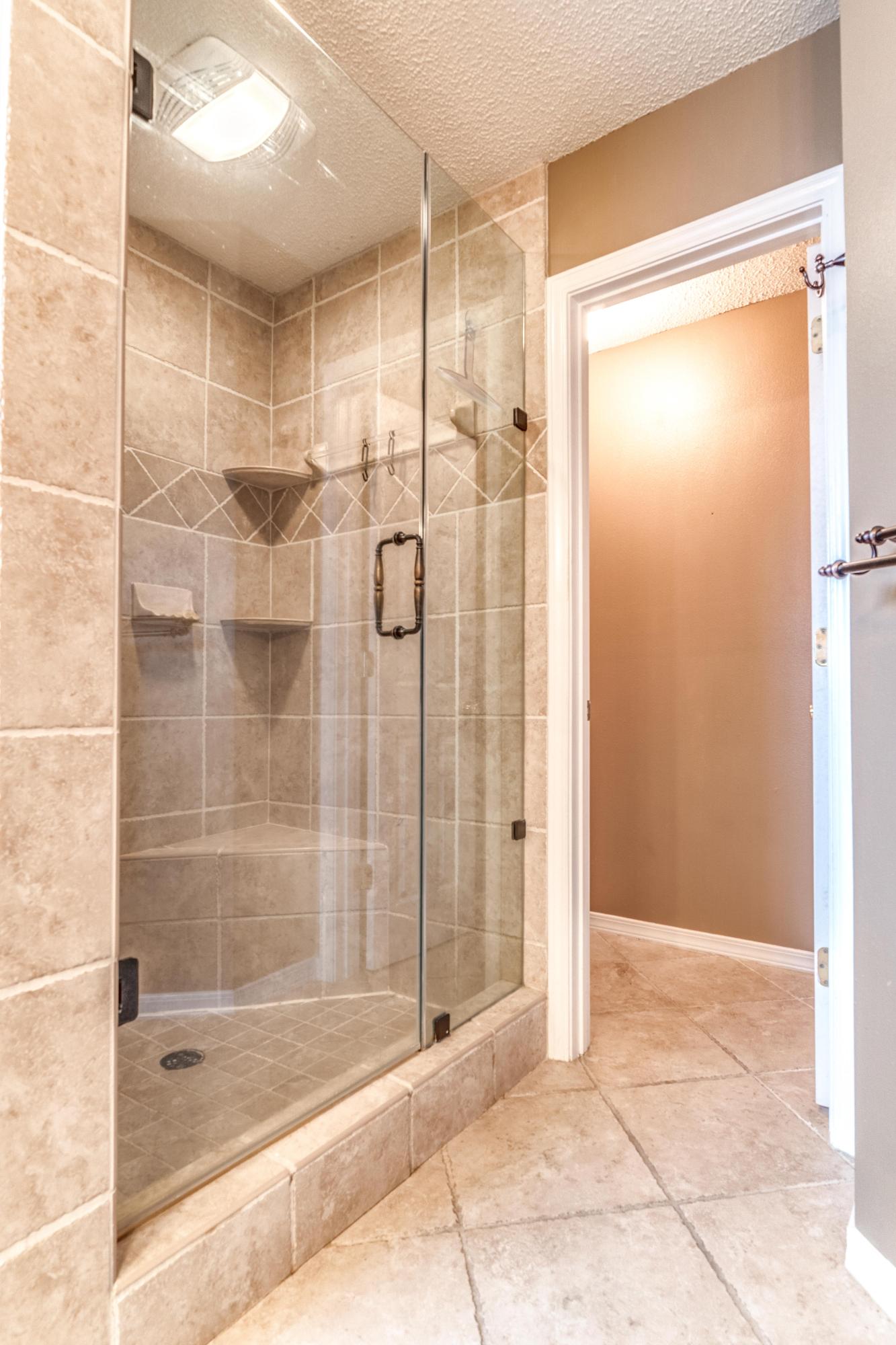 COUNTRYVIEW ESTATES 10TH ADDN - Residential