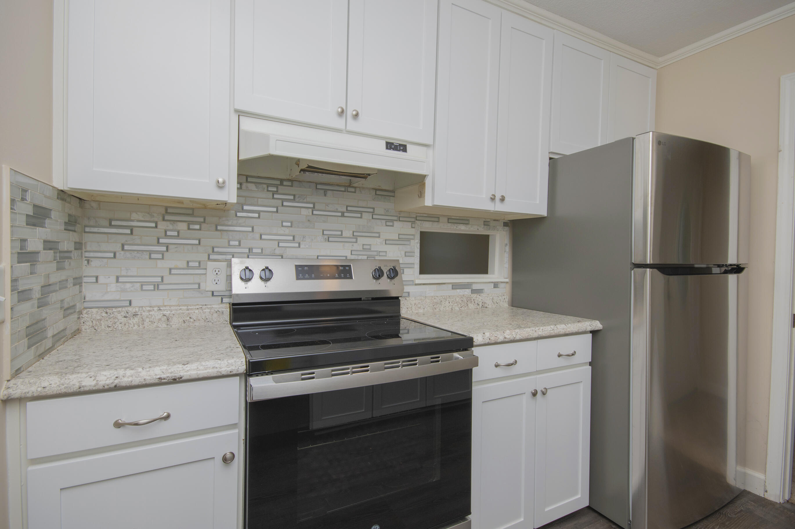 NO RECORDED SUBDIVISION - Residential