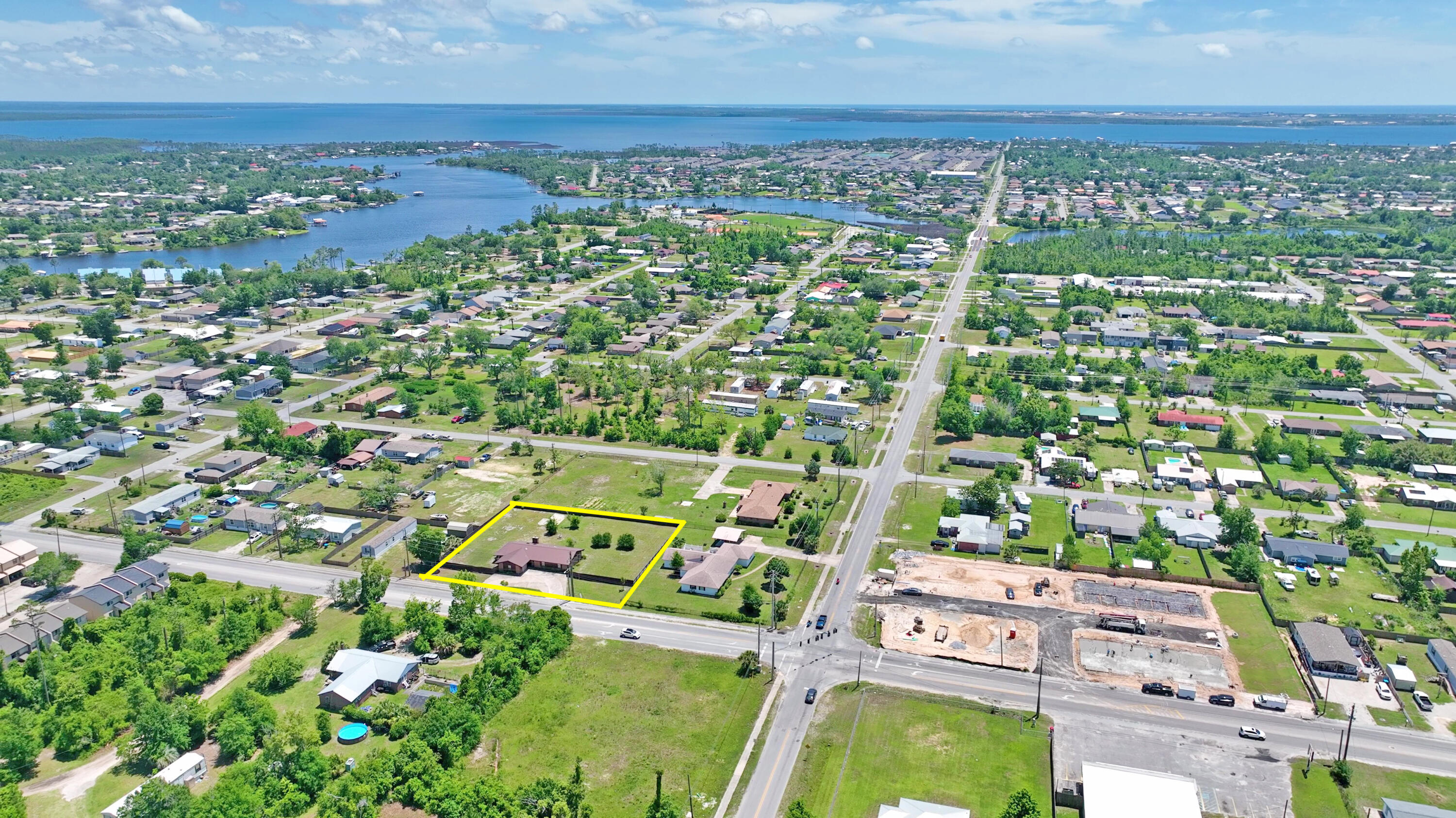 NO RECORDED SUBDIVISION - Residential