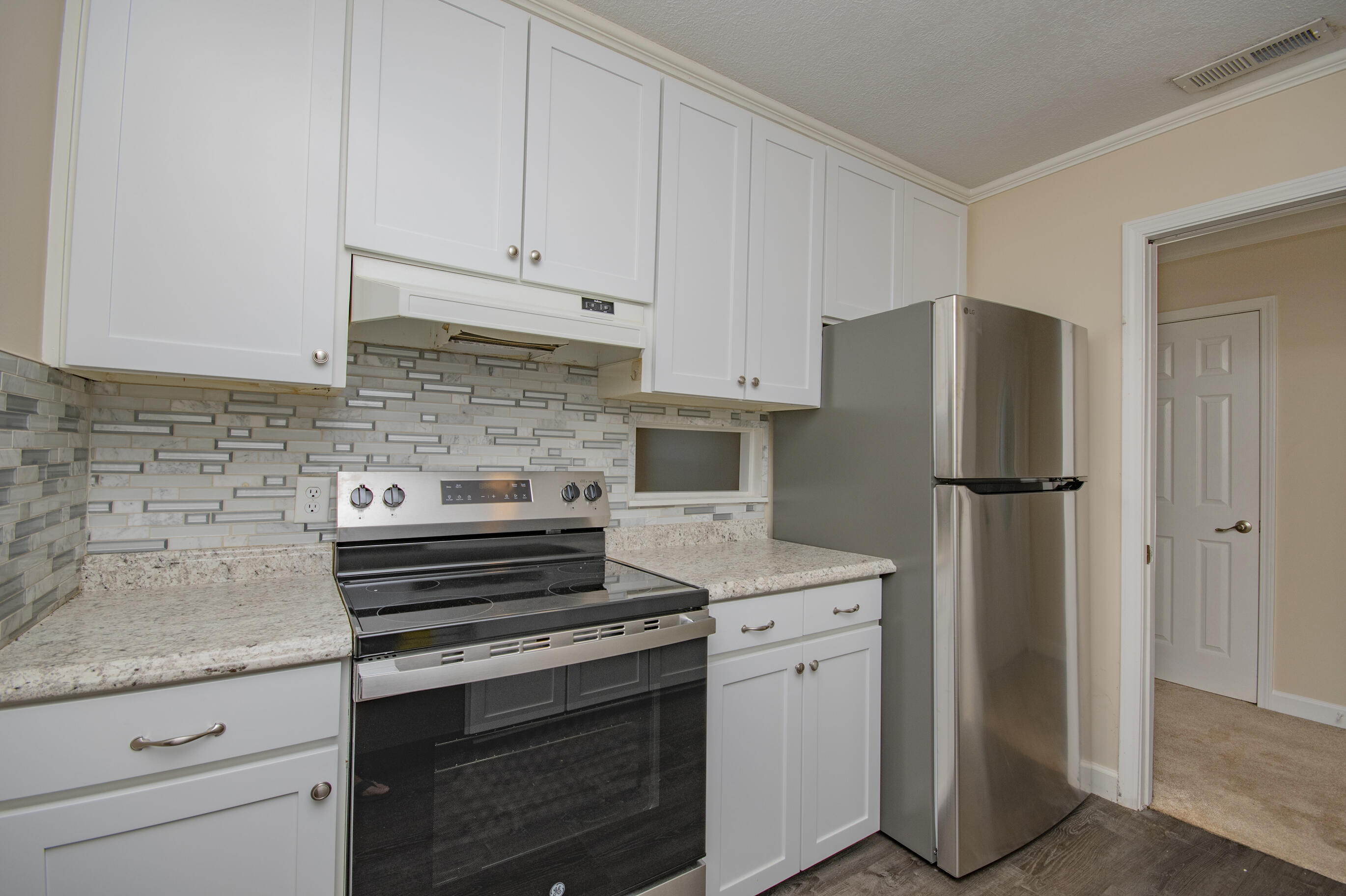 NO RECORDED SUBDIVISION - Residential