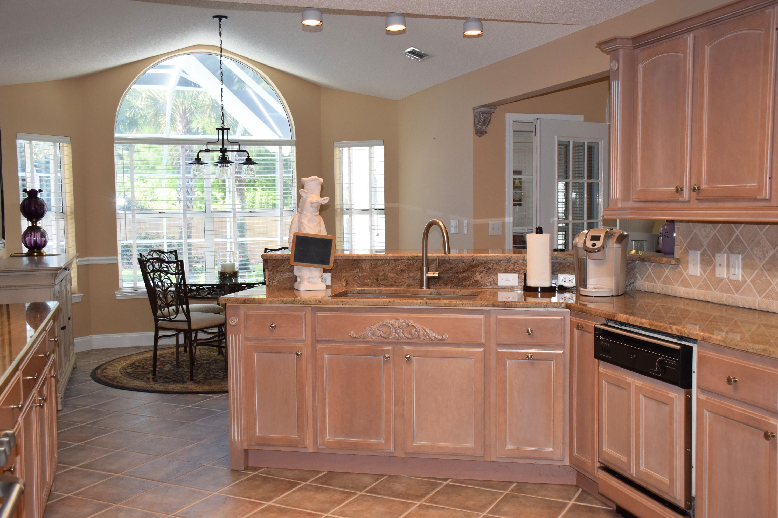 Rocky Bayou Estates 8A, Lot 1 - Residential