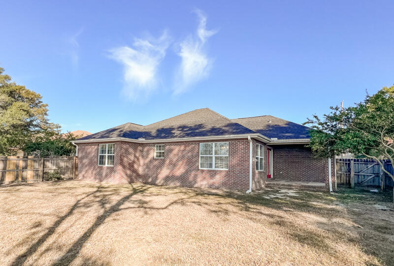 WILDWOOD GABLES - Residential Lease