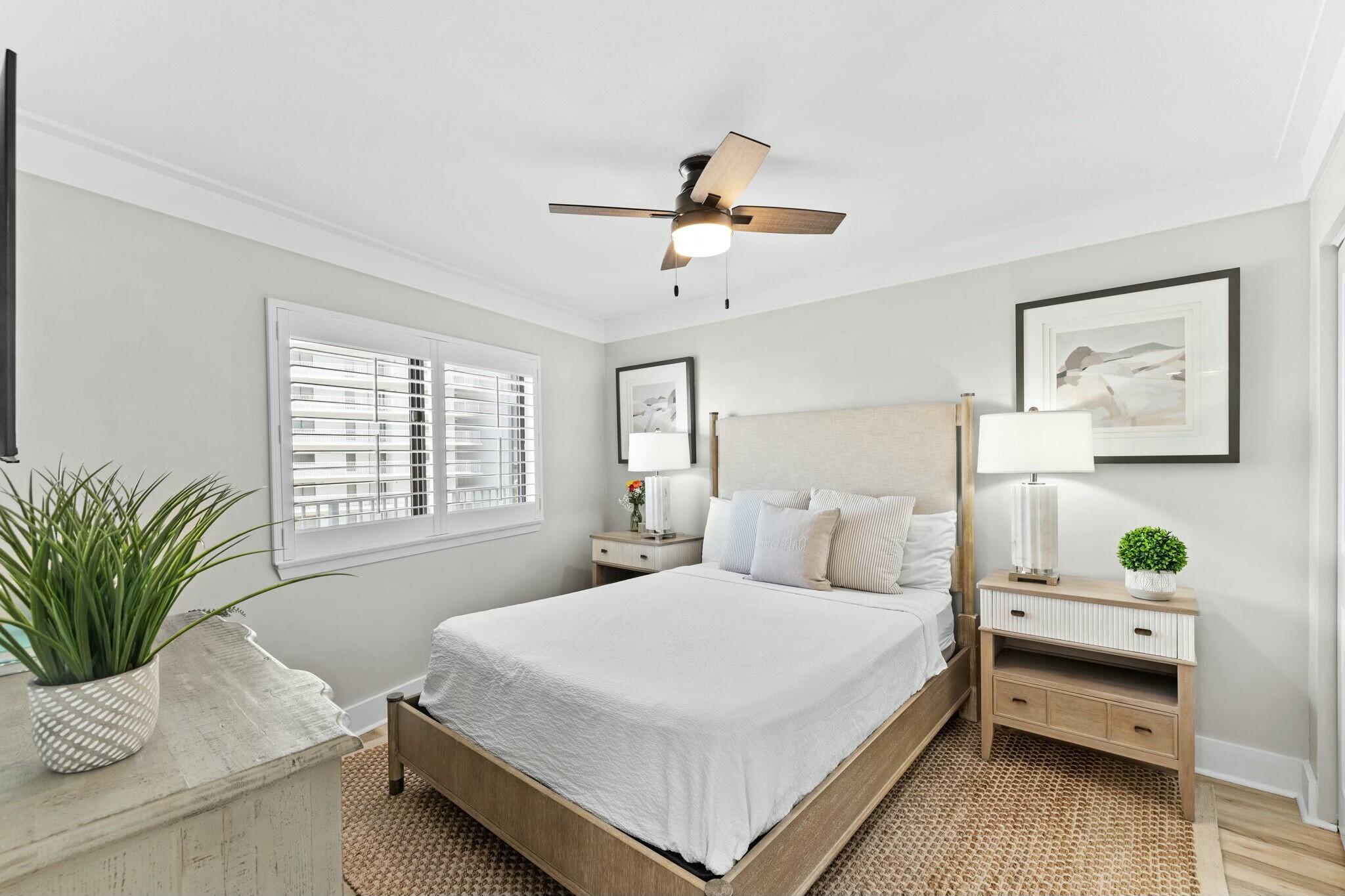 MAINSAIL CONDO PH 1 - Residential