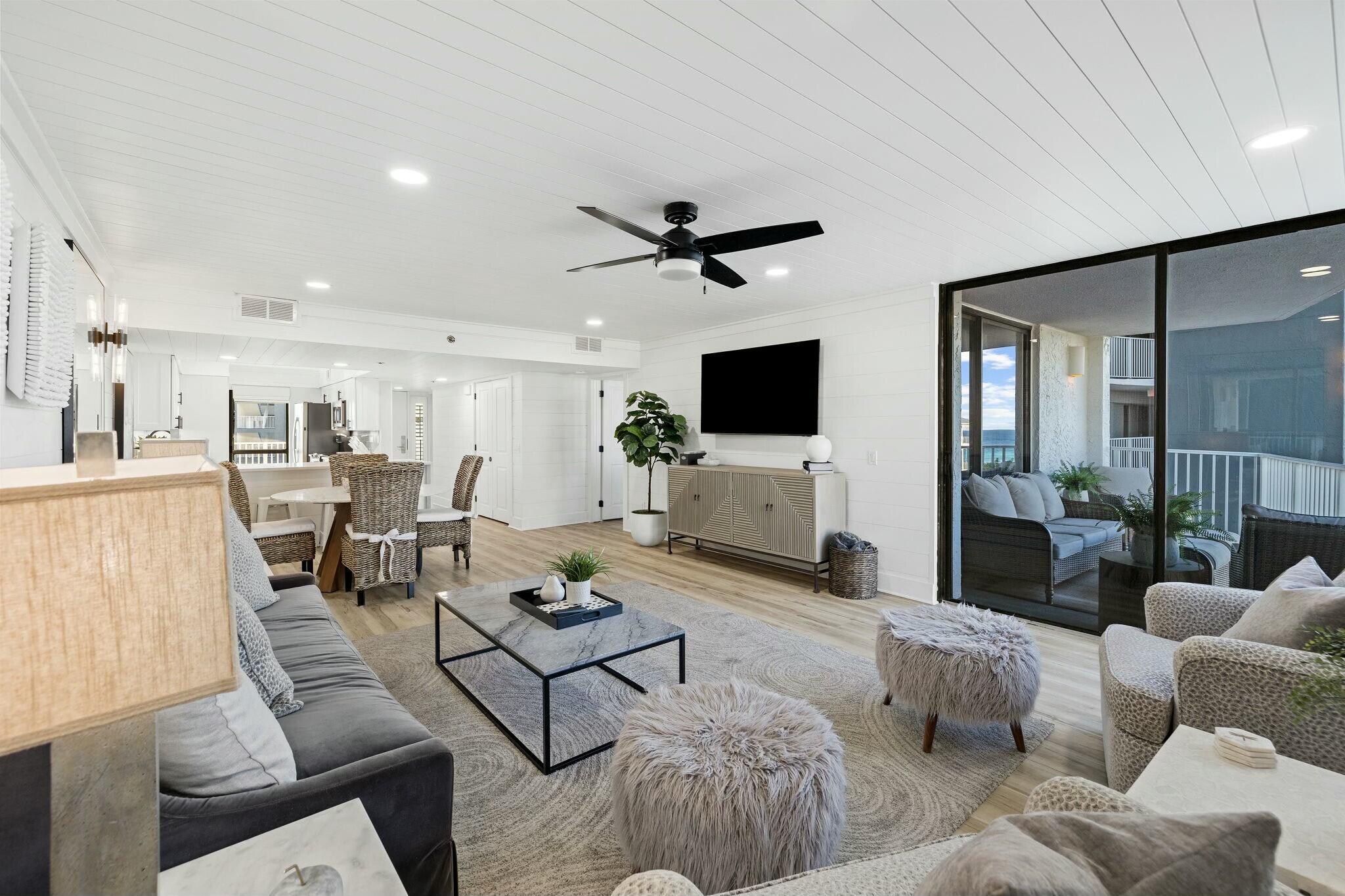 MAINSAIL CONDO PH 1 - Residential