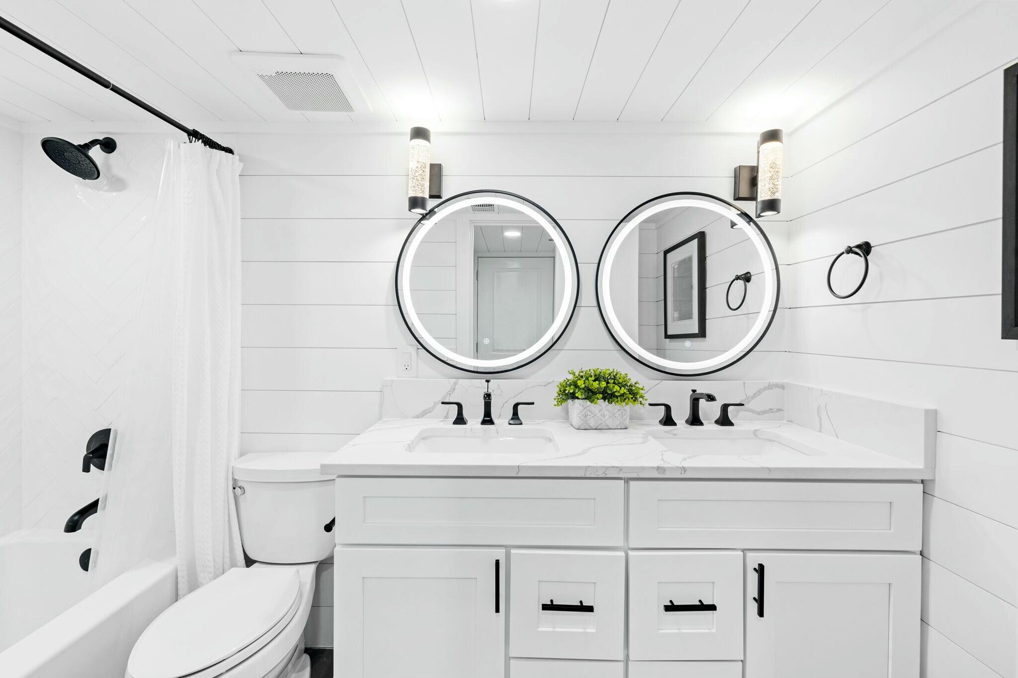 MAINSAIL CONDO PH 1 - Residential