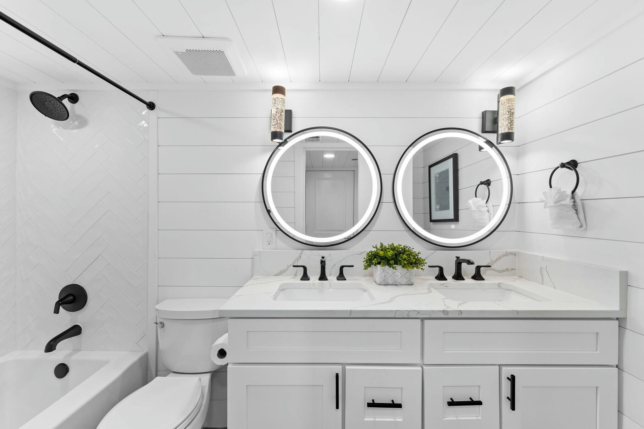 MAINSAIL CONDO PH 1 - Residential