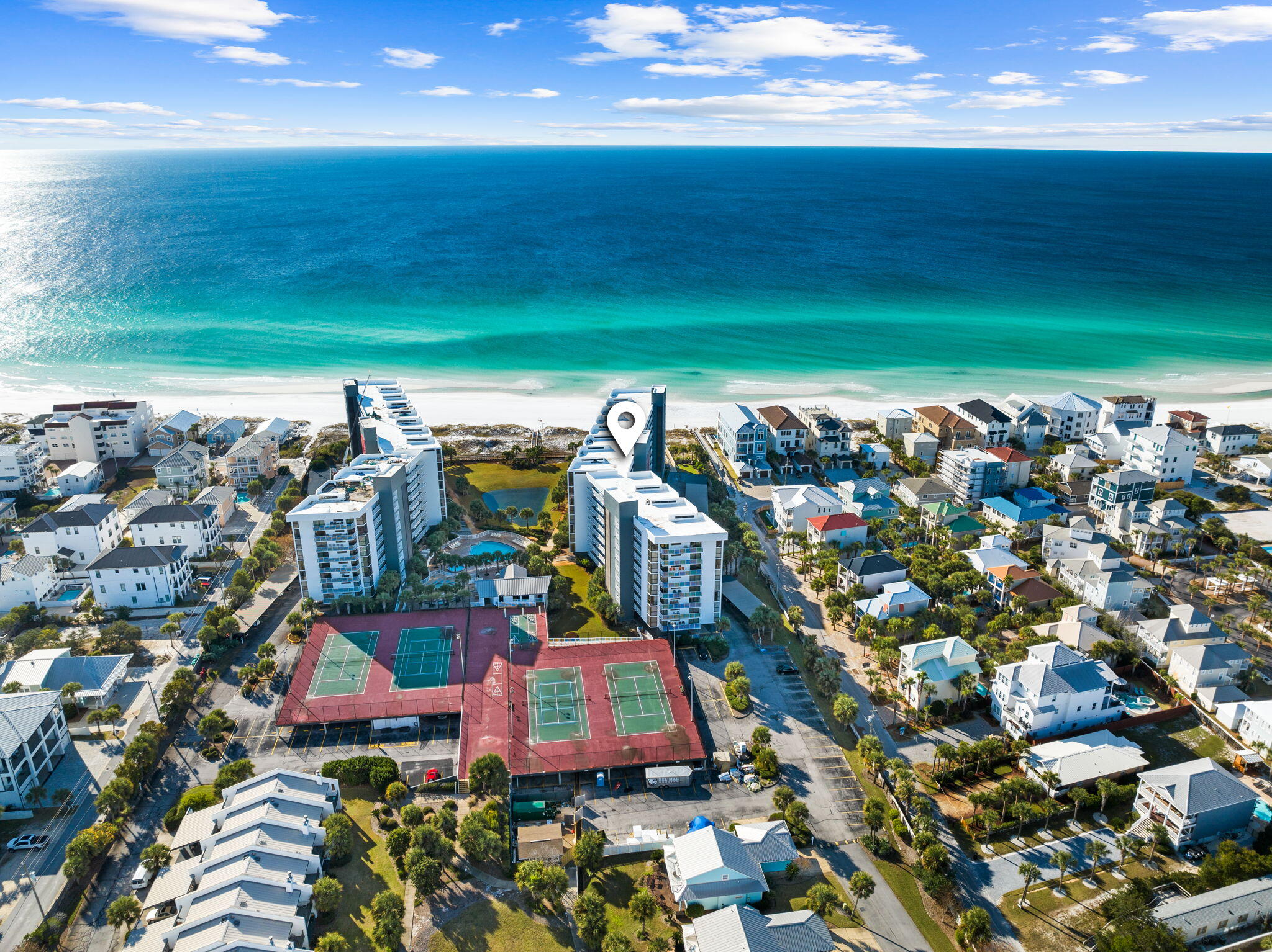 MAINSAIL CONDO PH 1 - Residential