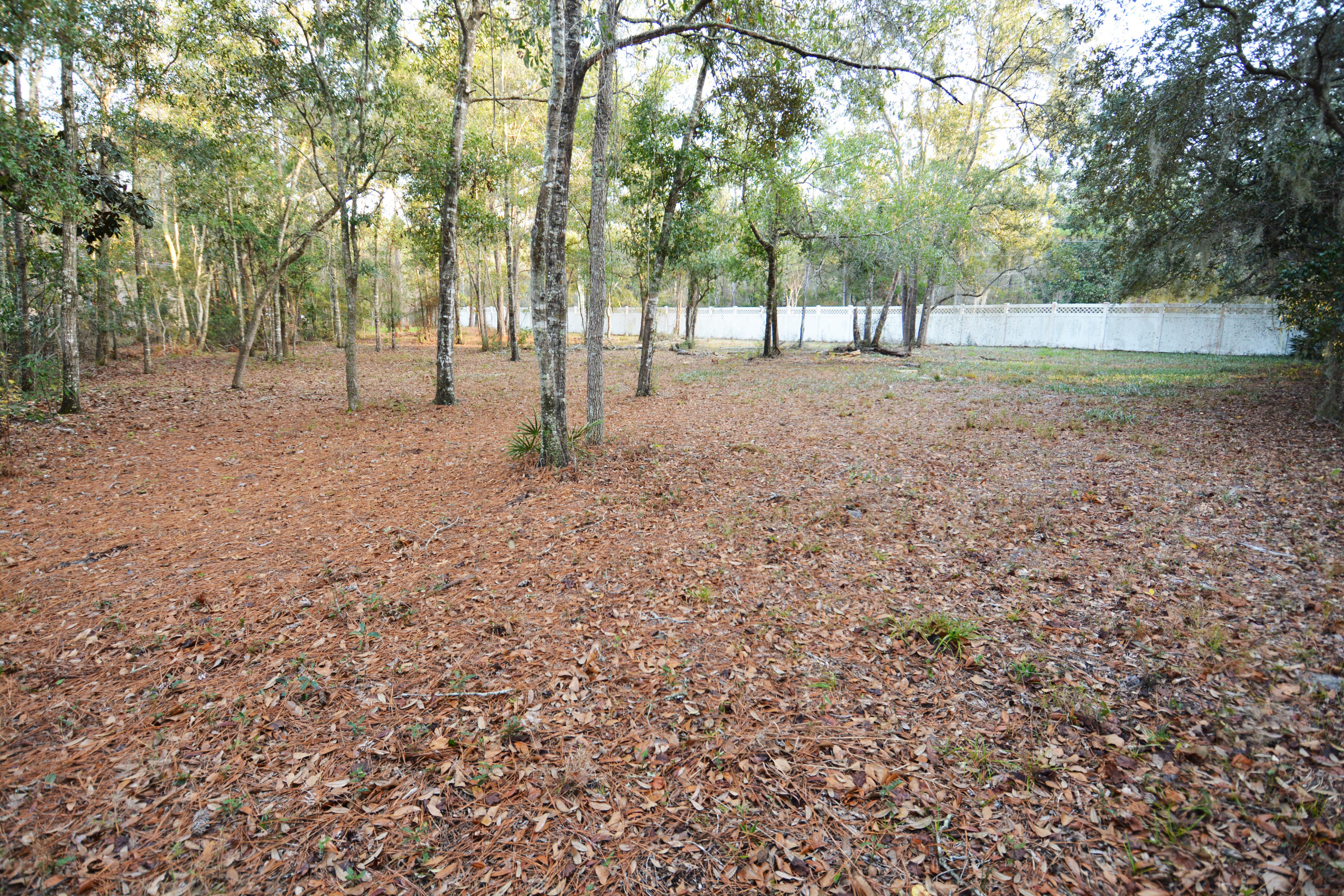 LAGRANGE COVE - Land