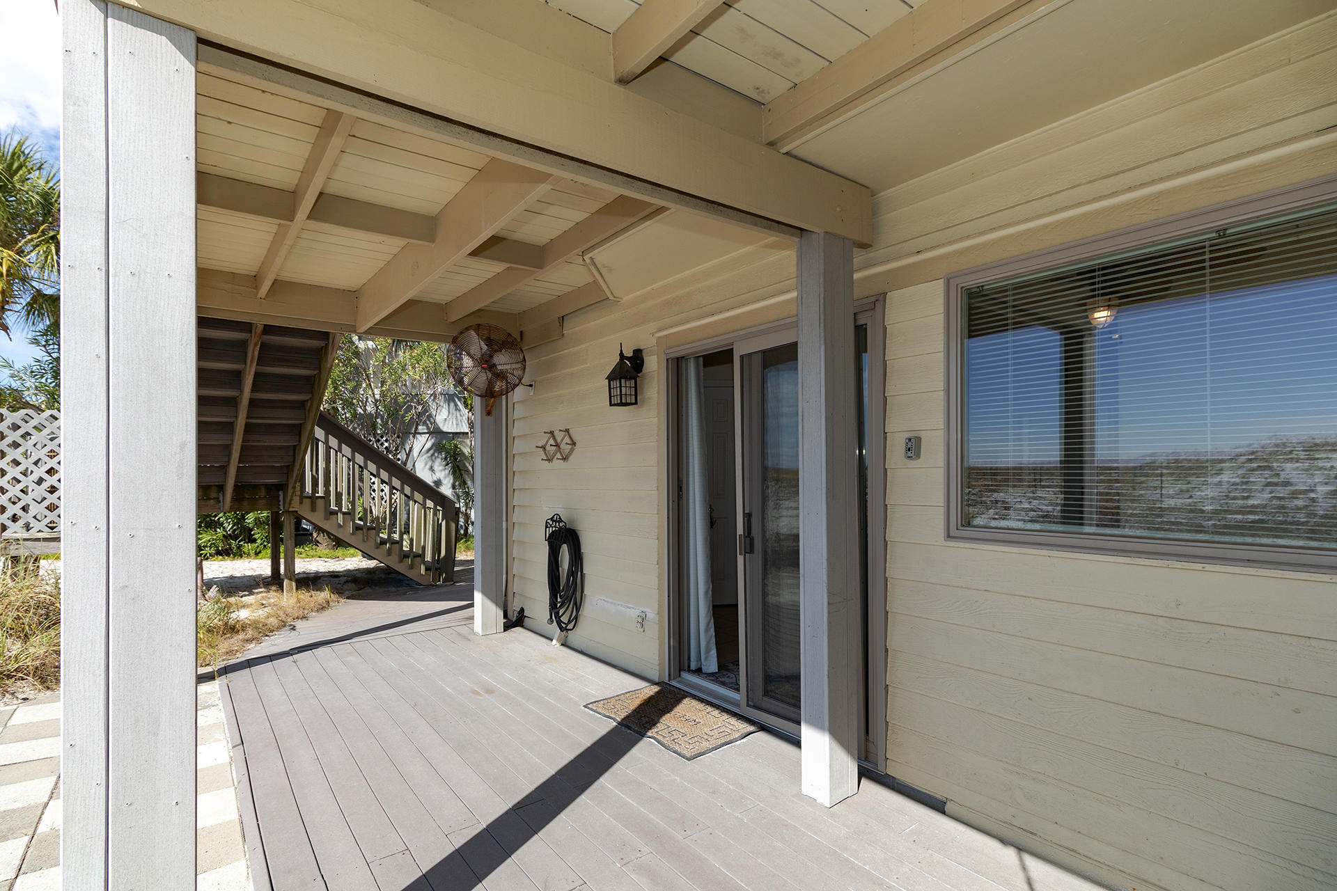 POINT OF VIEW T/H CONDO - Residential