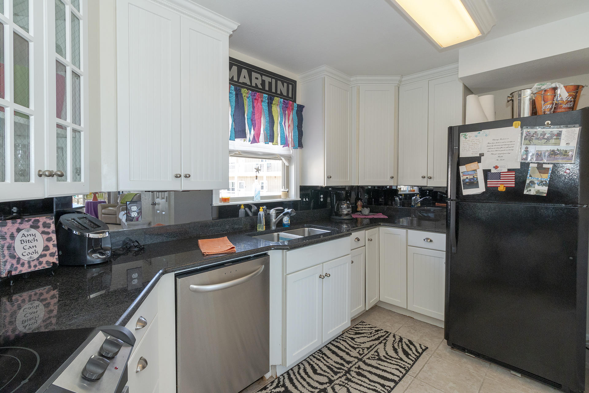 POINT OF VIEW T/H CONDO - Residential