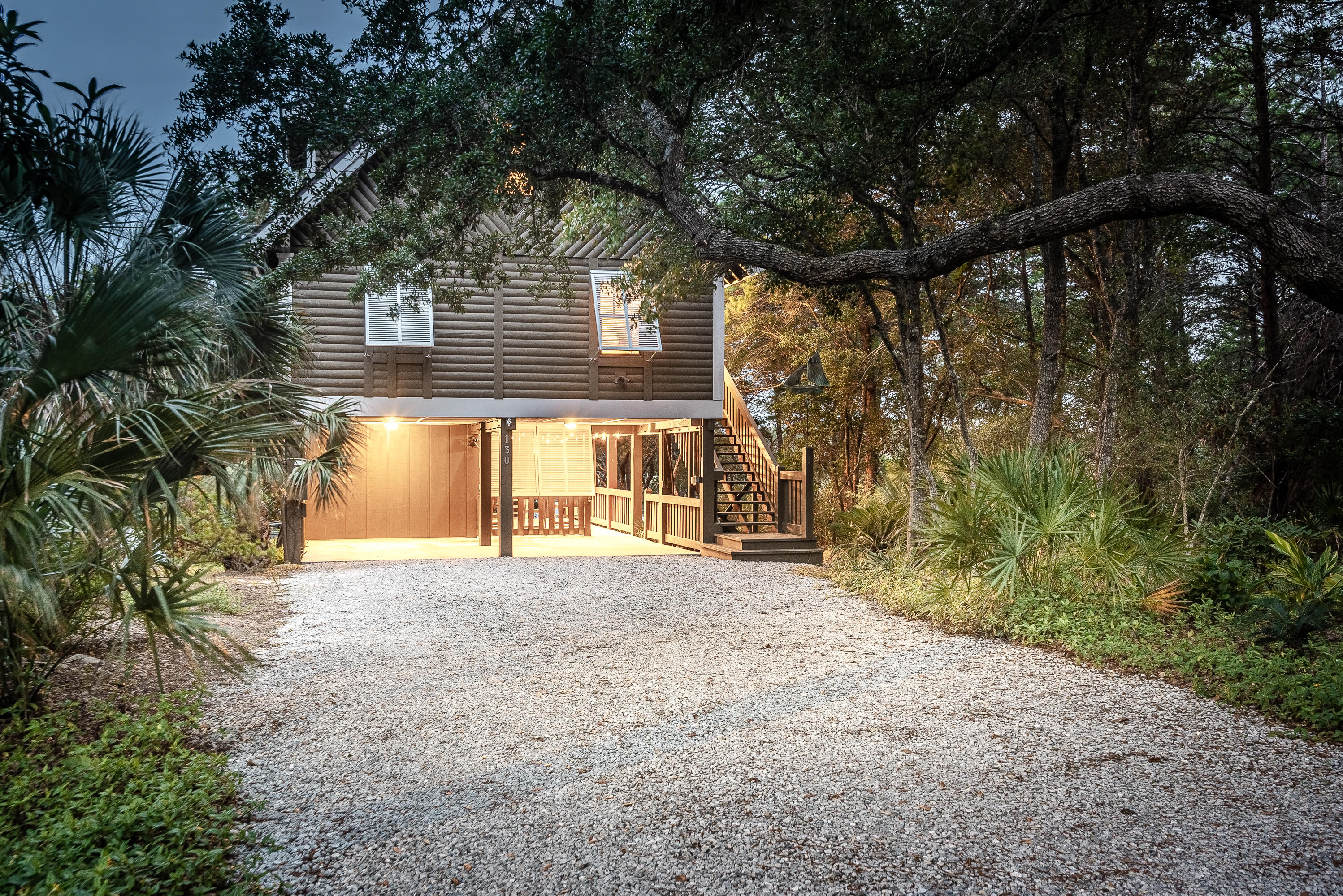 COUNTRY CABINS PH 2 - Residential